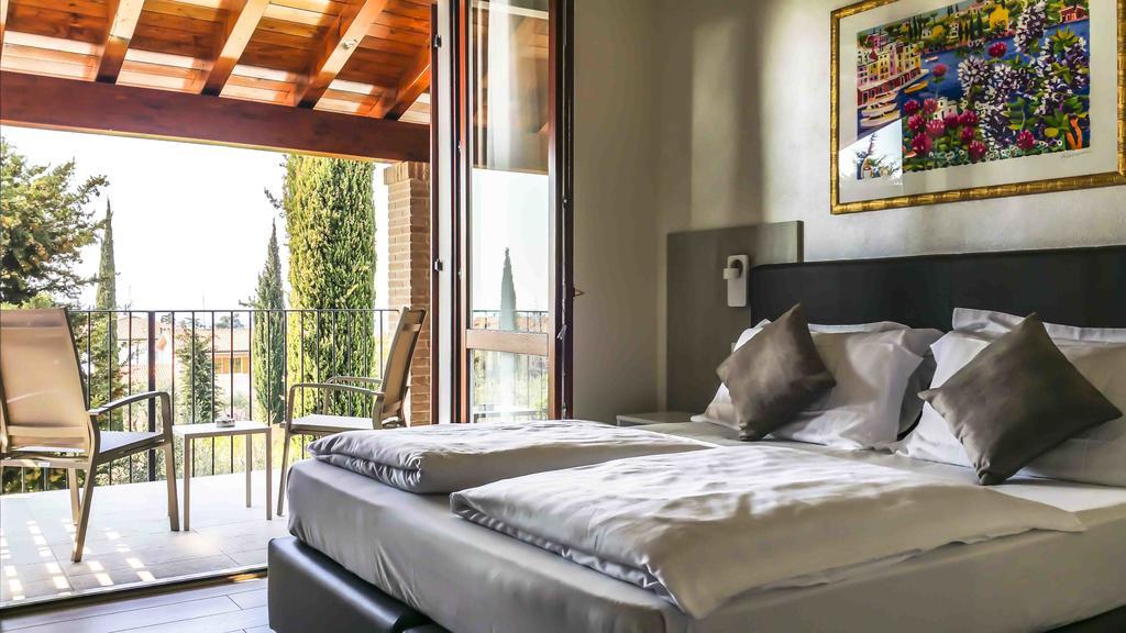 Hotel Relais Agli Olivi Lazise Exterior photo