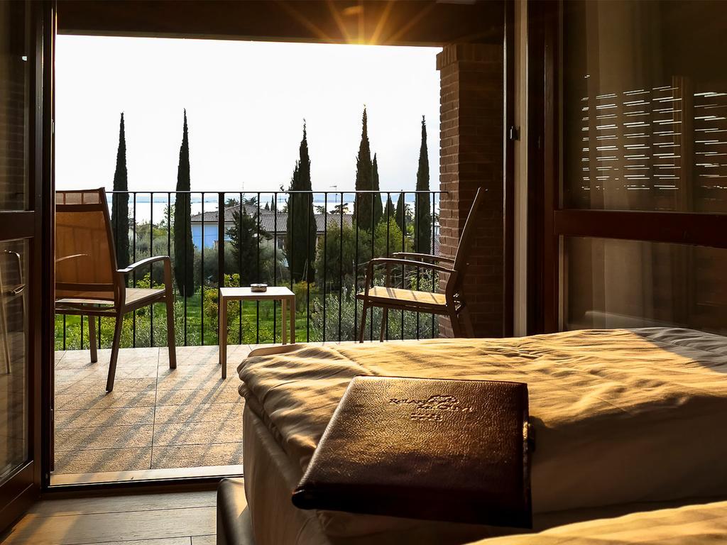 Hotel Relais Agli Olivi Lazise Exterior photo