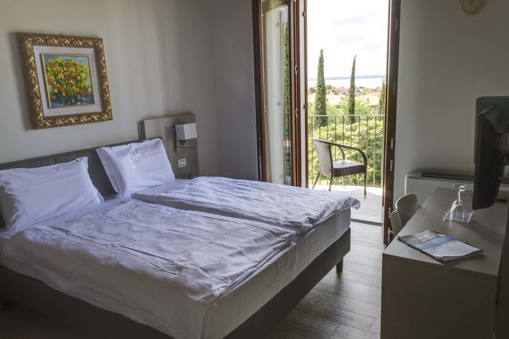 Hotel Relais Agli Olivi Lazise Room photo