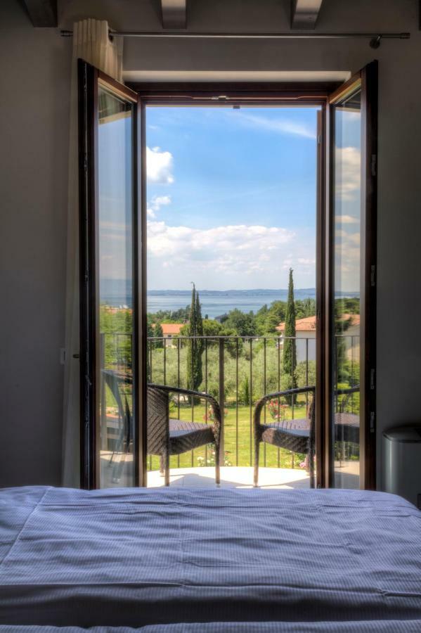 Hotel Relais Agli Olivi Lazise Exterior photo